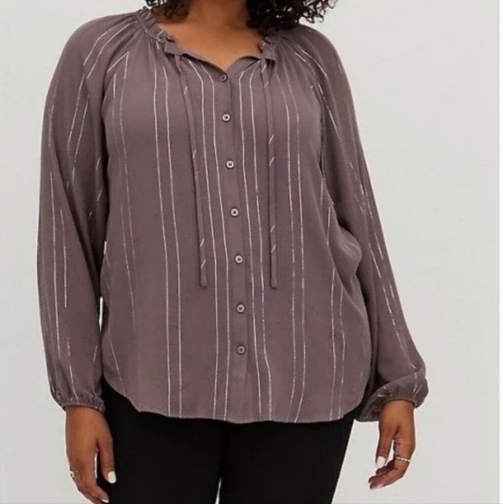 Torrid-Women's Plus Purple Gray Crinkle Gauze With Lurex Peasant Blouse- Size 4